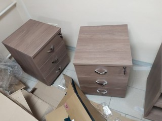 Офисные тумбы с замком